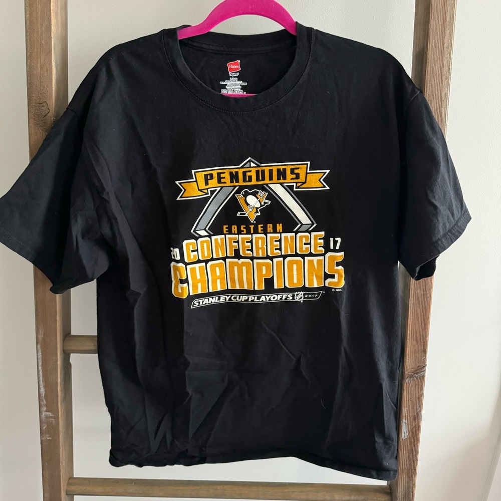 Pittsburgh Penguins 2017 Eastern Conference Champions Shirt